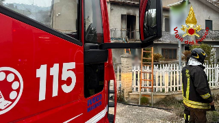 Ripatransone - Incendio in casa, anziano trovato morto: ipotesi coperta killer